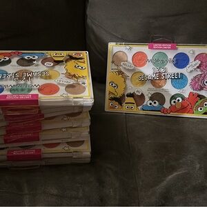 Wet N Wild Sesame Street Eye & Face Palette
BRAND NEW March 2023 LIMITED EDITION